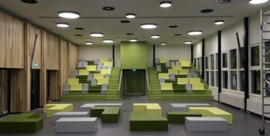 piepschuim-hout-coating-Podium-elementen-01